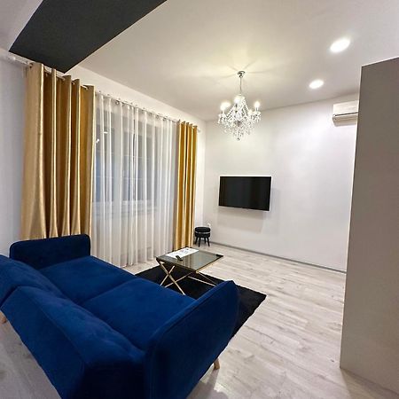Luxury Apartment In Братислава Экстерьер фото